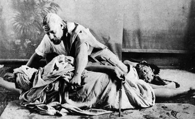 Rabindranath Tagore in der Rolle des Raghupati in seinem Stück Opfer von Indian photographer